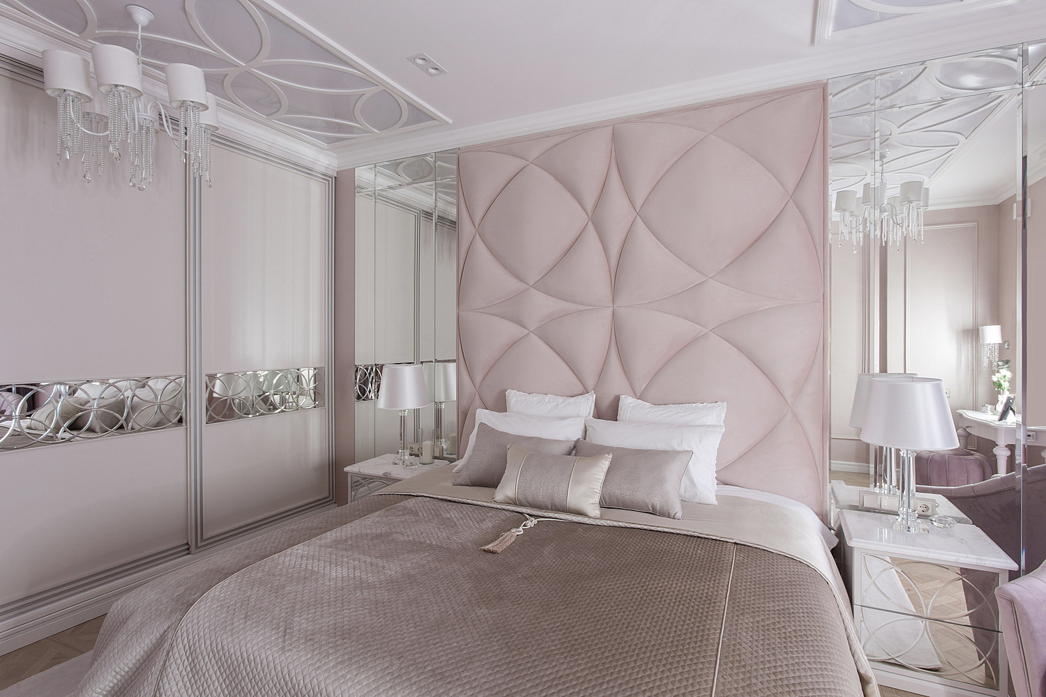 Квартира на улице Радищева в СПб