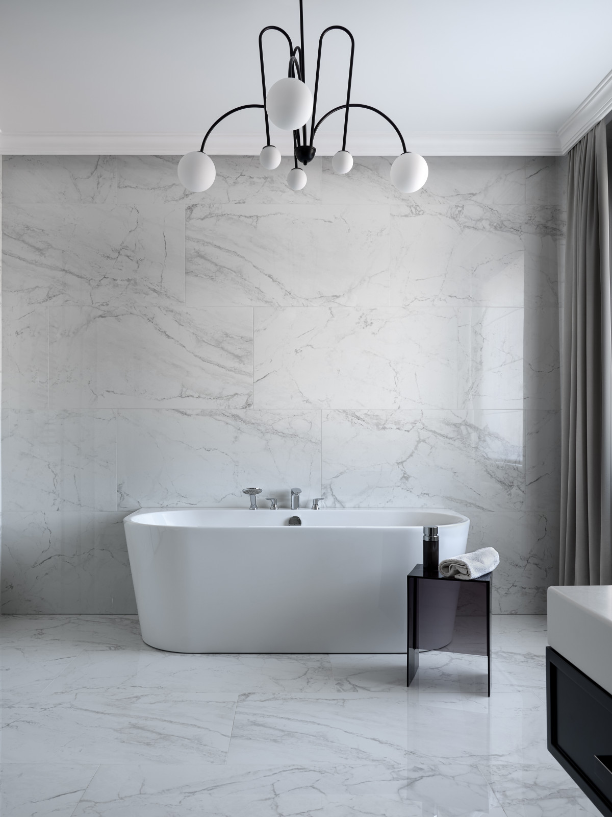 Современный интерьер с нотками классики: дом в Воронеже