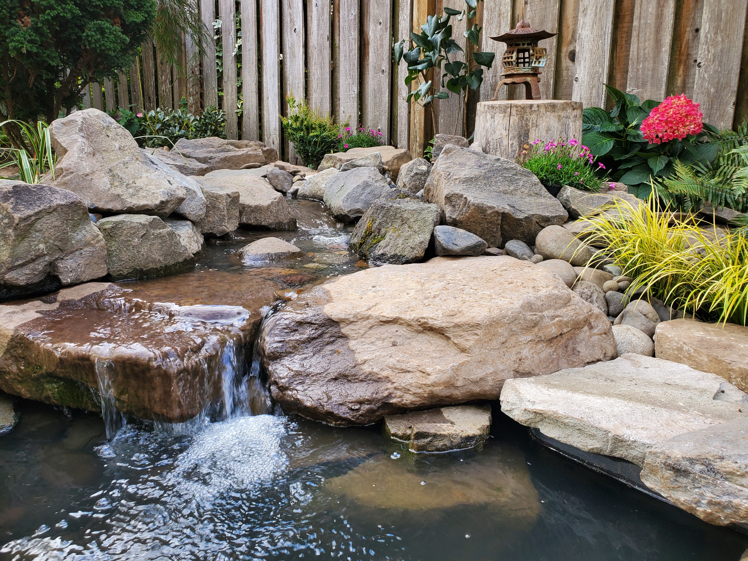 Japanese Garden Water Feature - Photos & Ideas | Houzz