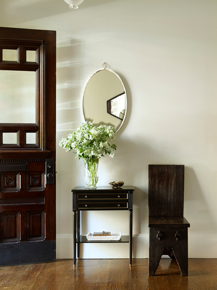Brooklyn Heights Townhouse - Full-scale interior design, architectural consultation, kitchen design, bath design, furnishings selection and project management for a historic townhouse located in the historical Brooklyn Heights neighborhood. Project featured in Architectural Digest (AD). 

Read the full article here:
 <a rel="nofollow noopener" target="_blank" href="https://www.architecturaldigest.com/story/historic-brooklyn-townhouse-where-subtlety-is-everything">https://www.architecturaldigest.com/story/historic-brooklyn-townhouse-where-subtlety-is-everything</a>

Photo by: Tria Giovan