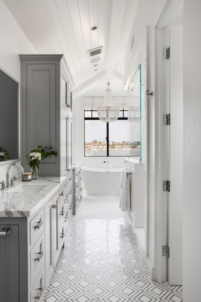 Transitional bathroom photo in Orange County