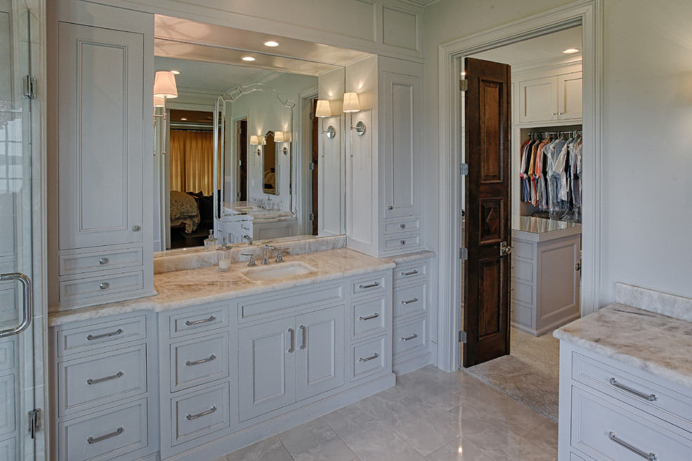 Bathroom - transitional bathroom idea