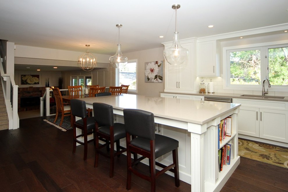 Transitional home design photo in Calgary