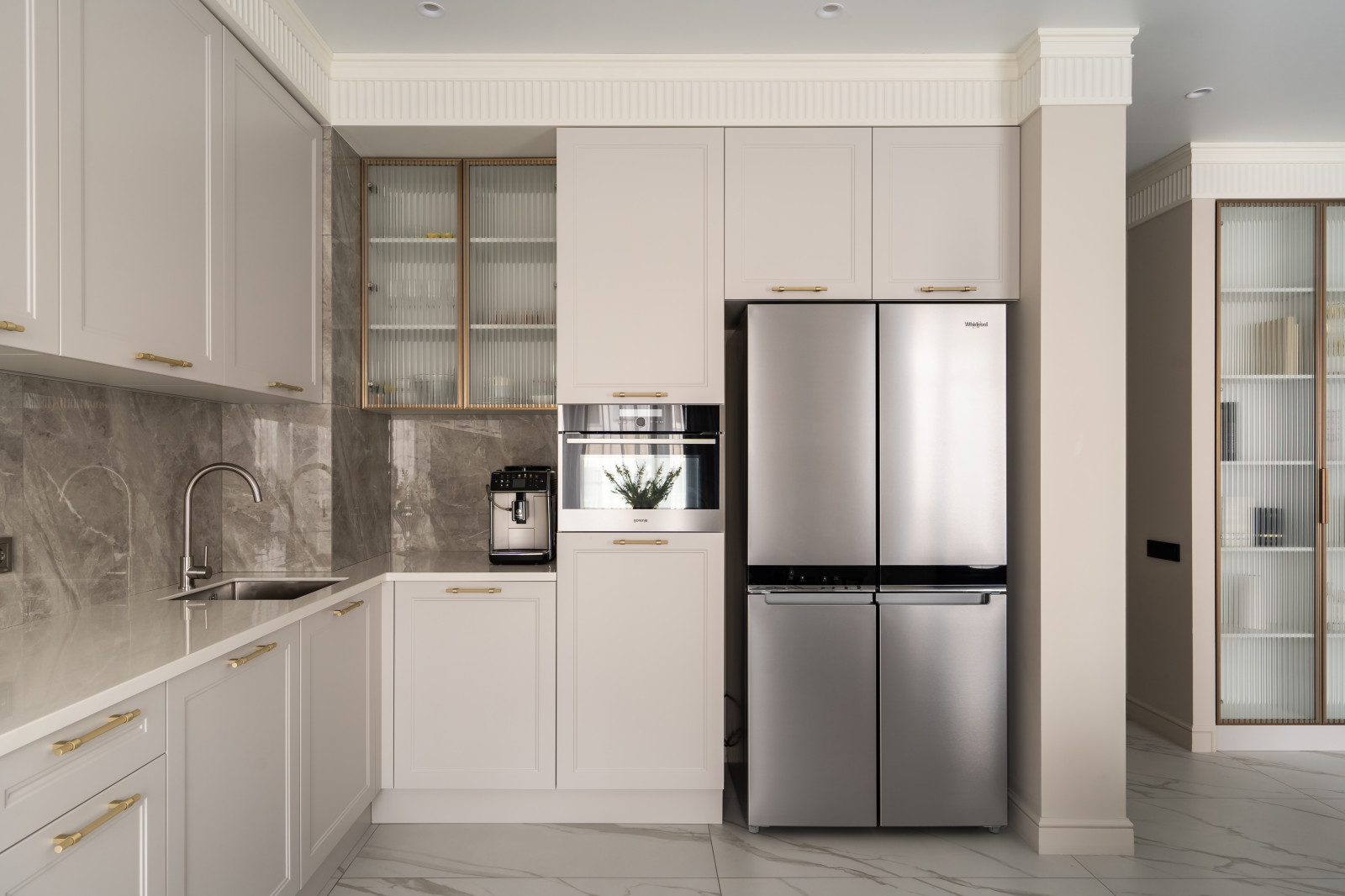 Полная меблировка квартиры в ЖК "Дом на Ярославской" дизайнер Елена Мархаюк