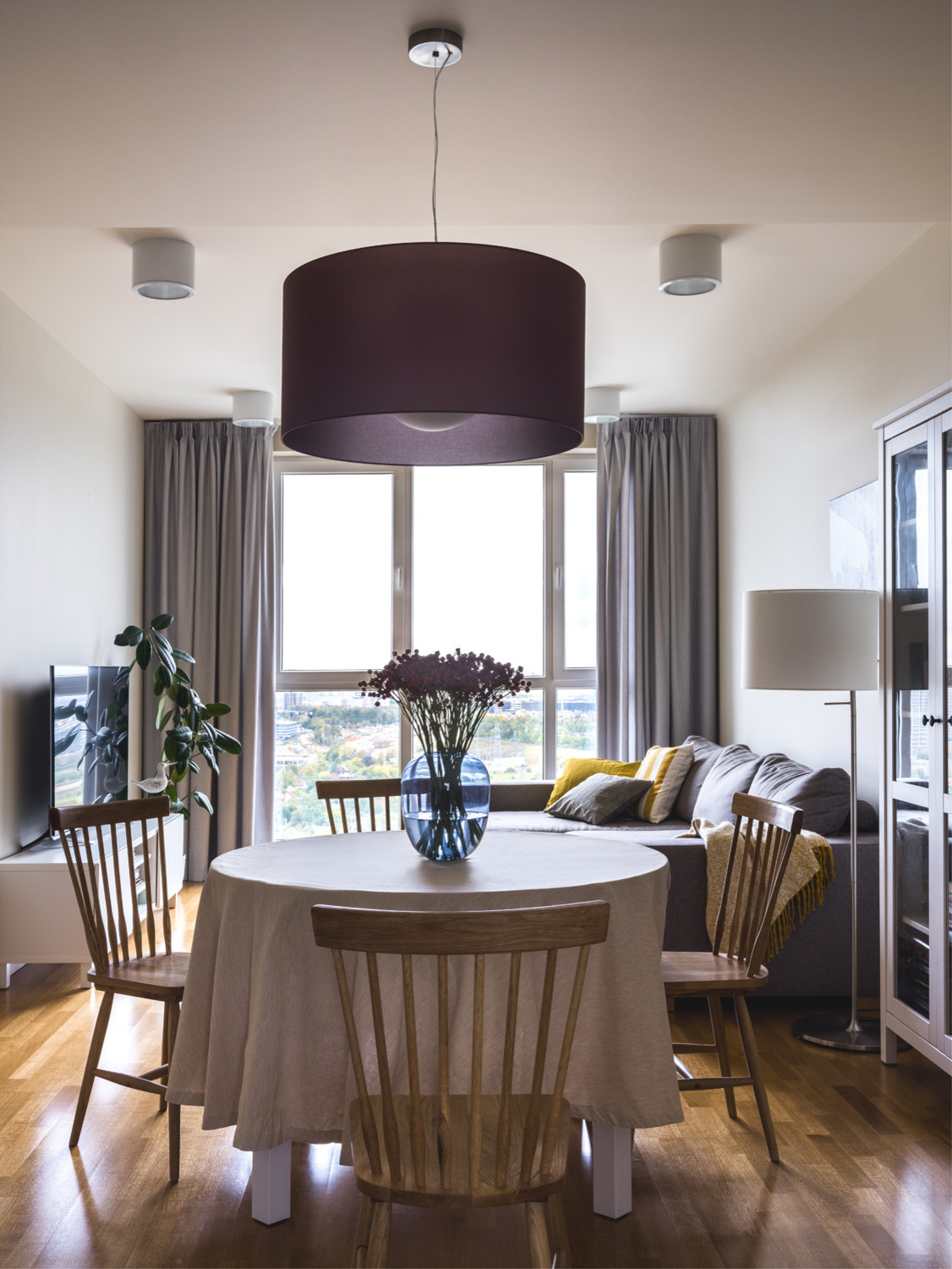 Гостиная и столовая