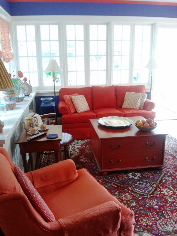 Inspiration for a mid-sized eclectic sunroom in Other.