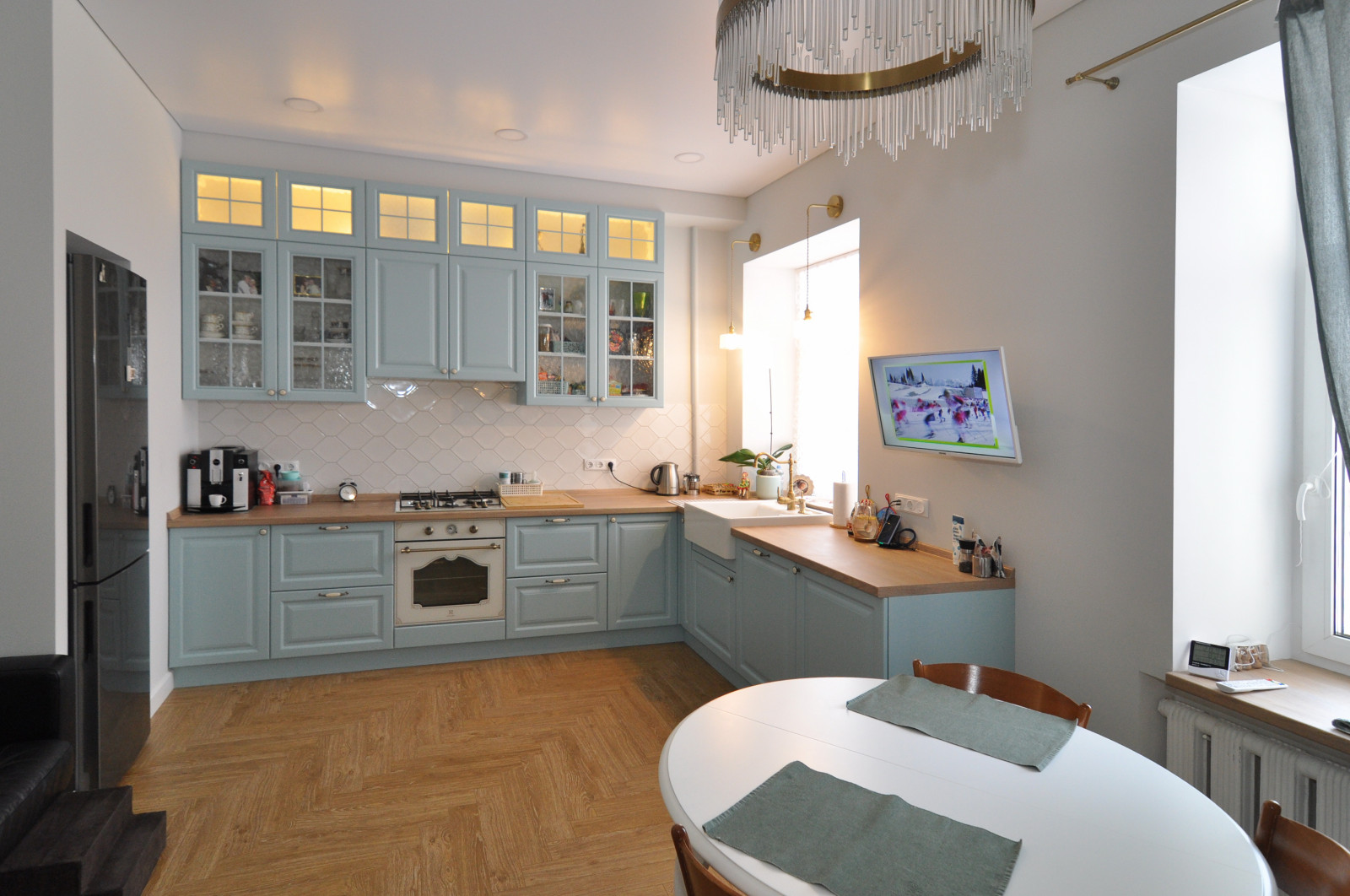 Кухня в средиземноморском стиле