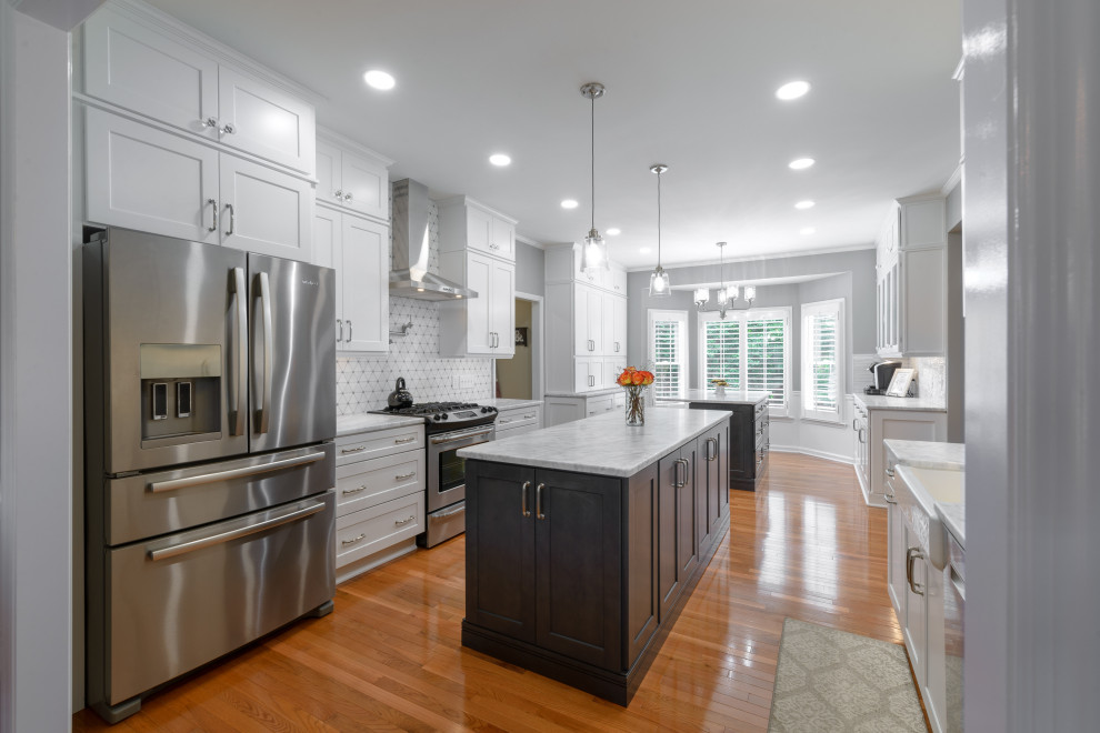 Example of a transitional kitchen design in Atlanta