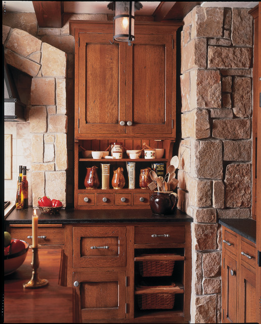 Traditional Kitchen 