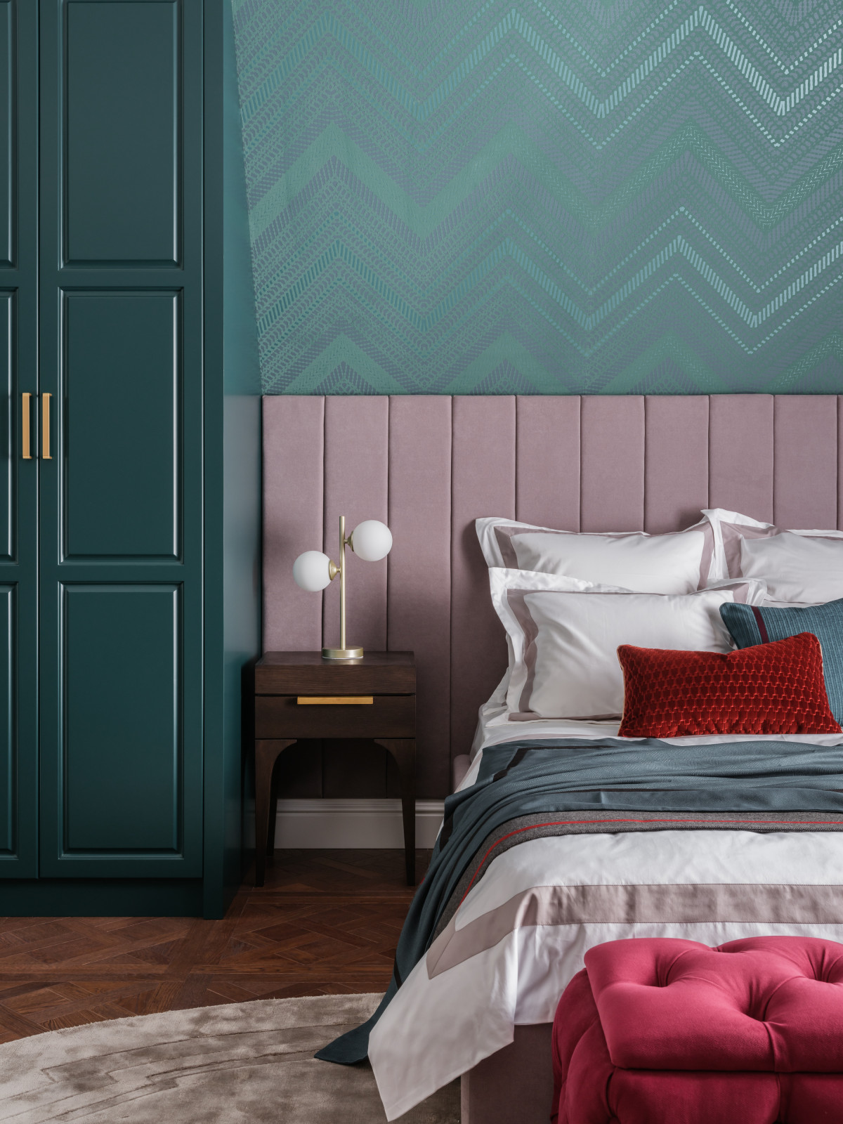 Стилизация загородного дома в КП Довиль