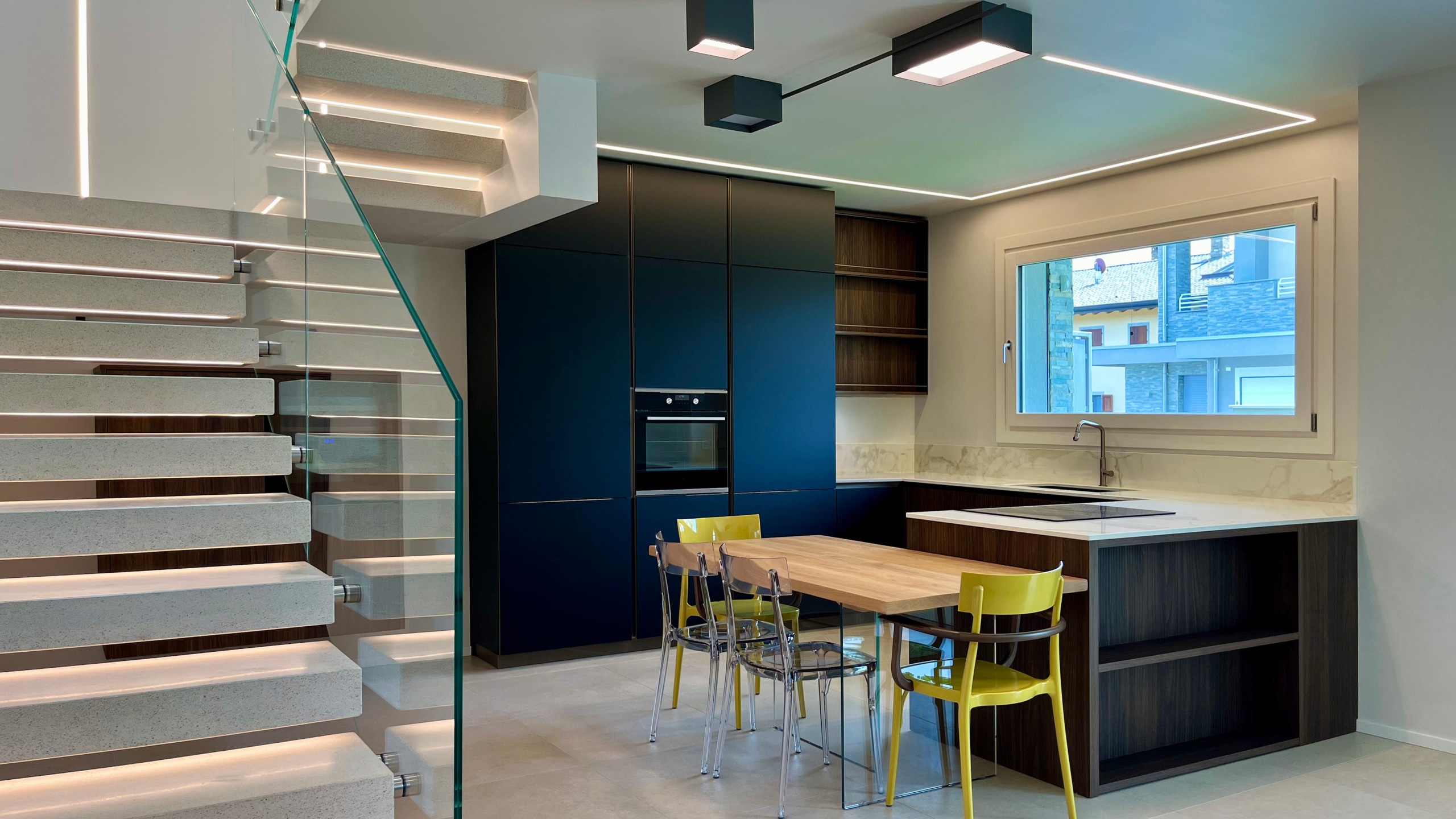 Minimalist kitchen photo