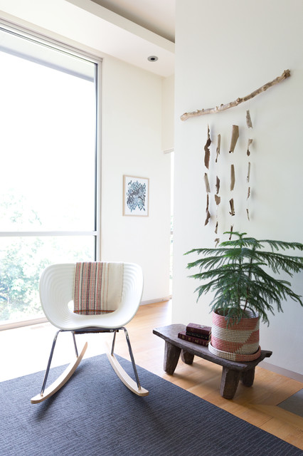 My Houzz: A Kansas City Family Home Embraces Nature modern-wohnbereich