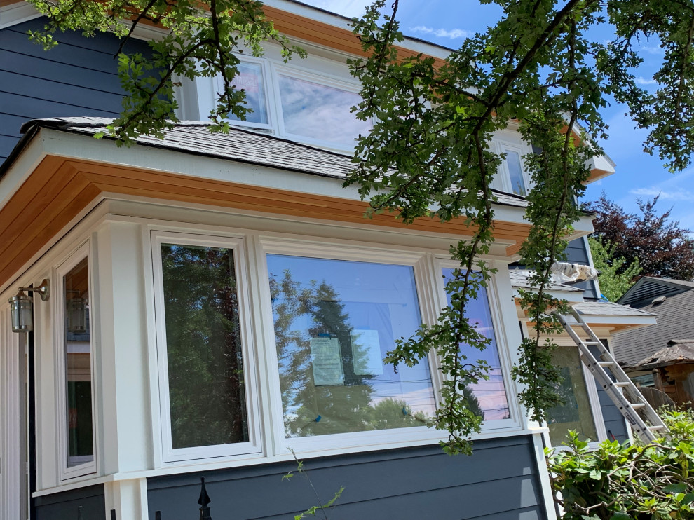 Inspiration for a transitional home design remodel in Seattle