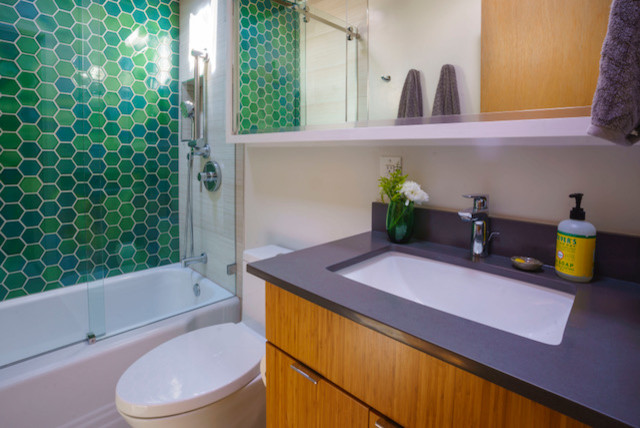 El Cerrito Hills Mid Century Modern Guest Bathroom