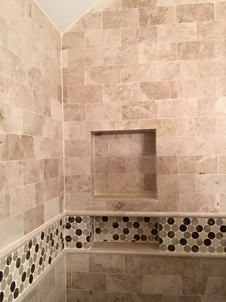 Ricozzi guest bathroom