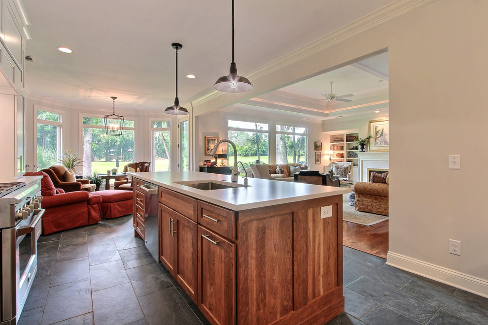 Example of a transitional home design design in Atlanta