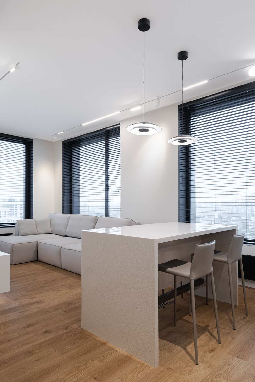 Серый минимализм | 58 кв.м.