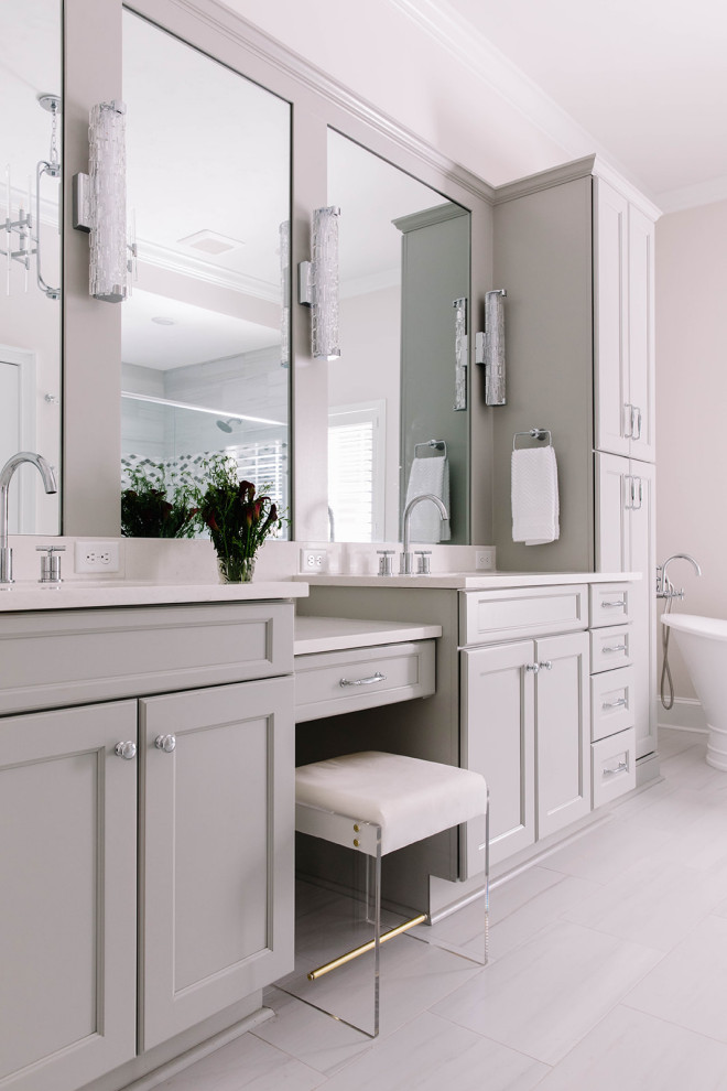 Bathroom - transitional bathroom idea