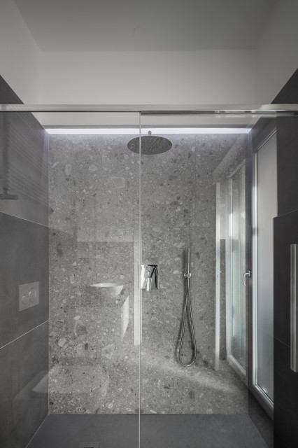 RESIDENZA LUNGADIGE modern-badezimmer