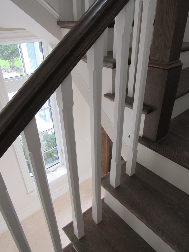 Staircase - craftsman staircase idea in Orlando