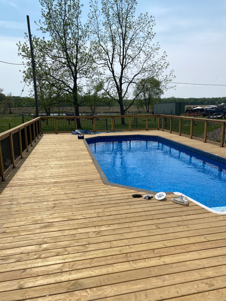 Backyard & Pool Deck - Dutton, ON