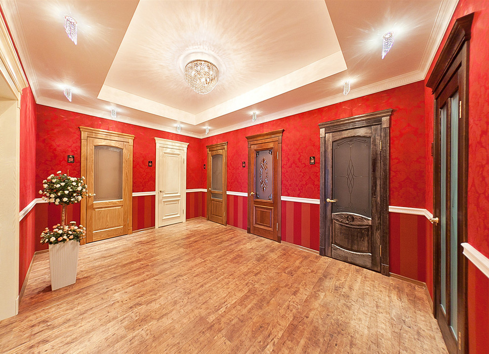 Alvero doors in details