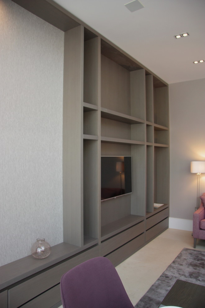 Bespoke Shelving in Luxury Dining Room