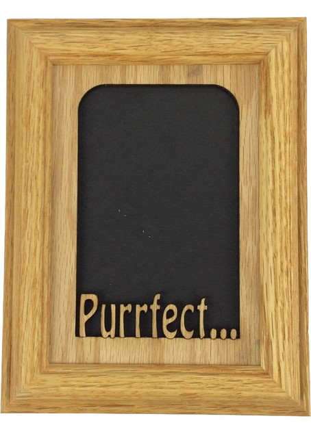 Purrfect Oak Picture Frame and Oak Matte, 5"x7", Vertical