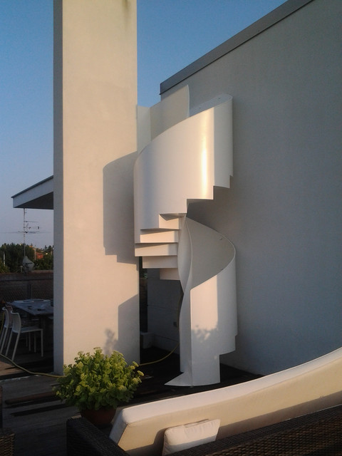 Skyline marino contemporary-deck