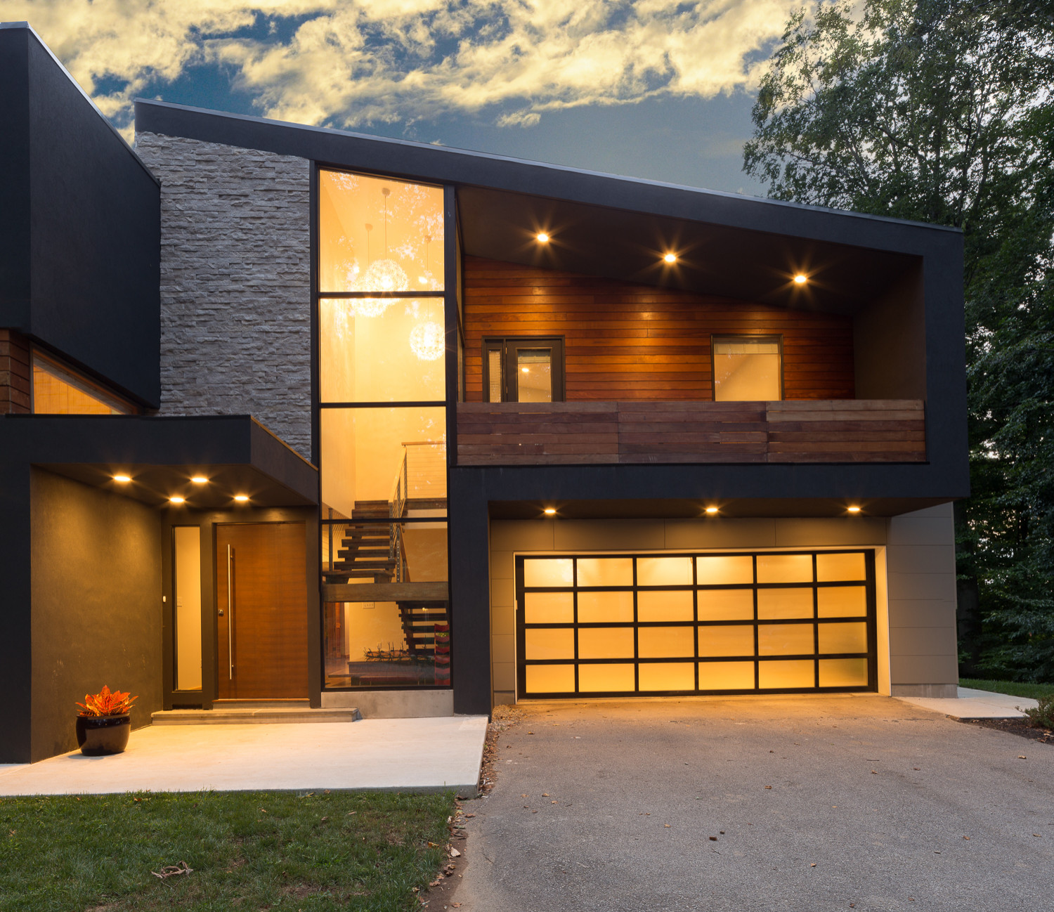 Villanova Modern Home | Design: Bloomfield Architects