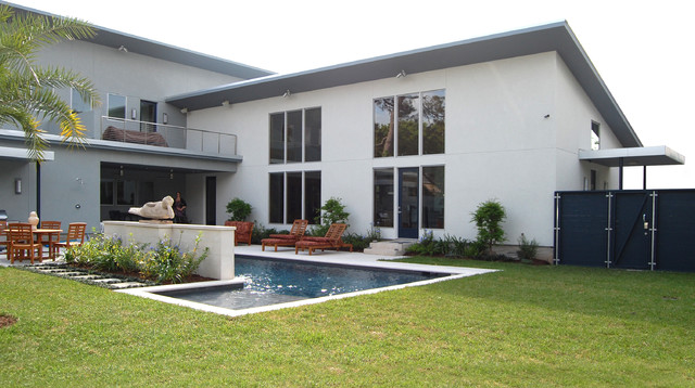 University Residence contemporary-pool