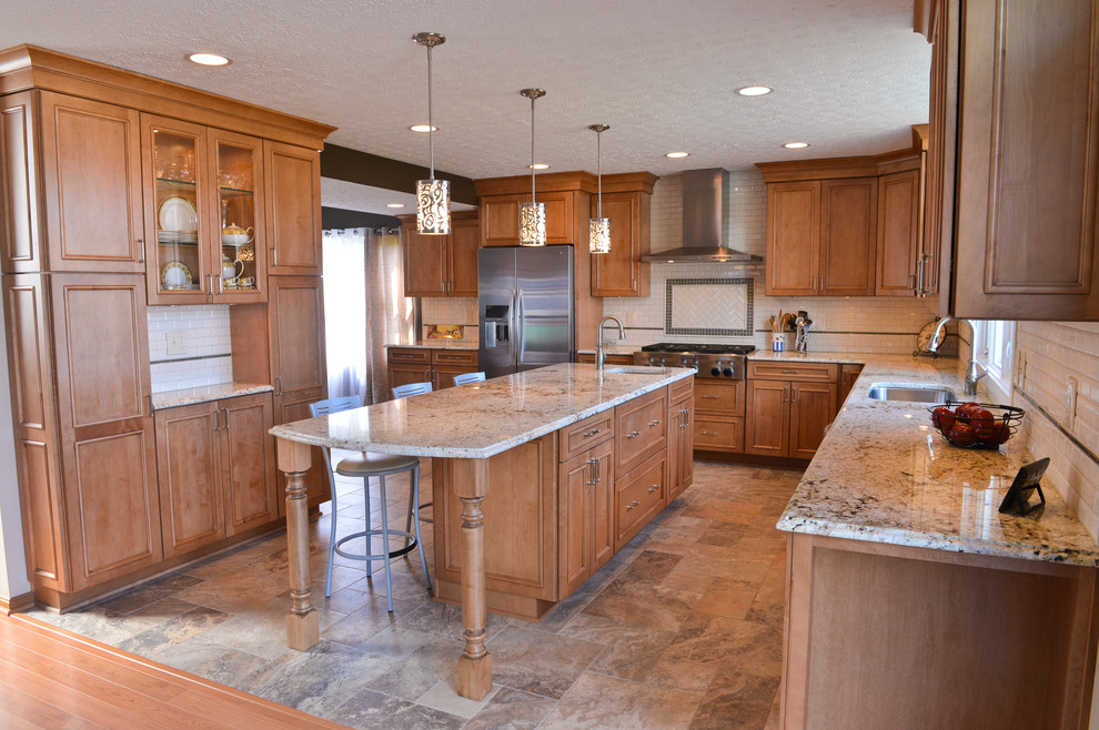 Kitchen - transitional kitchen idea in Cleveland