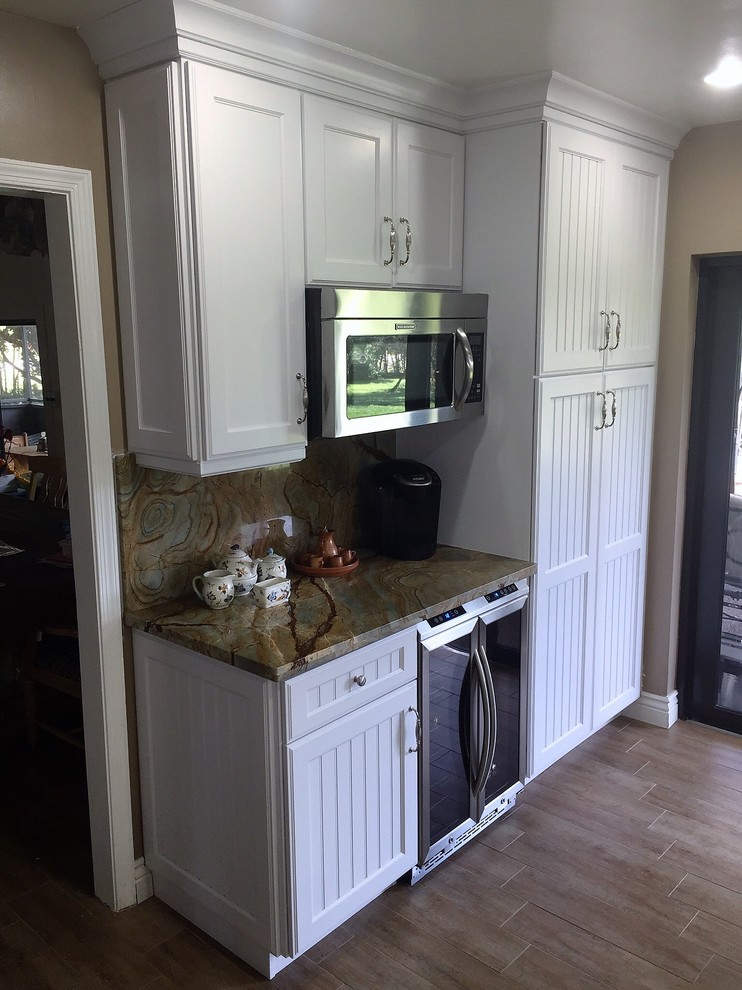 Example of a transitional kitchen design in Miami