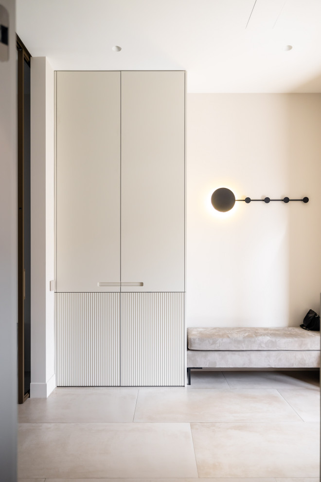 Элегантная квартира: светлые тона и изысканность