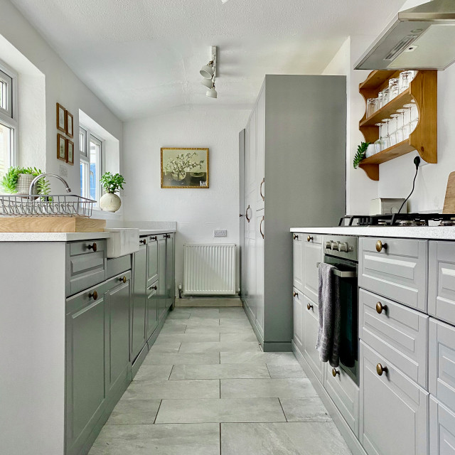 St George, Bristol midcentury-kitchen