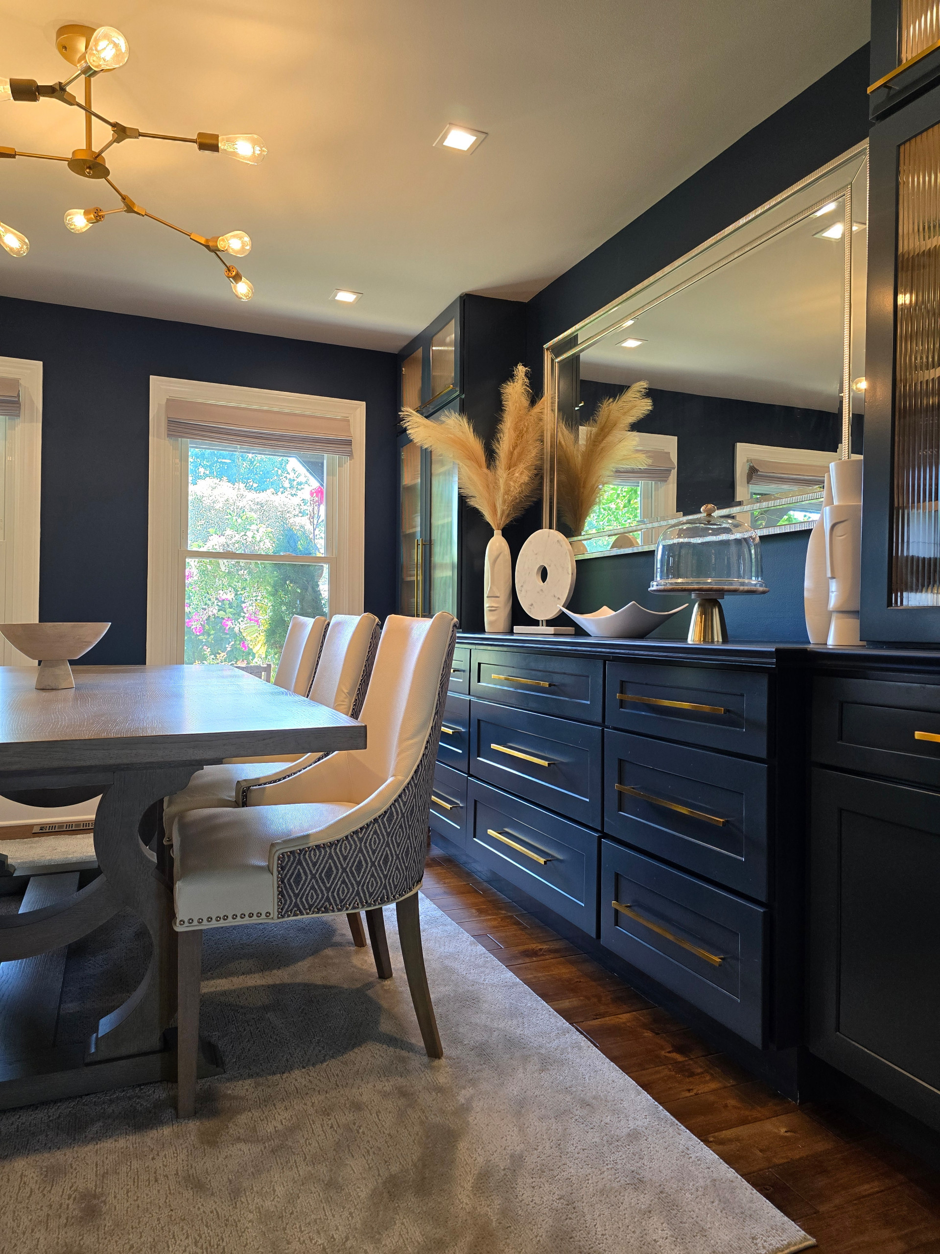 Elegant and Inviting
