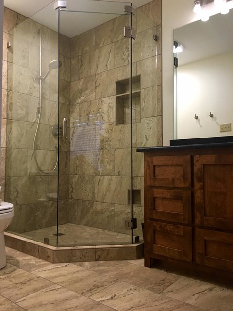 Bathroom classico-stanza-da-bagno