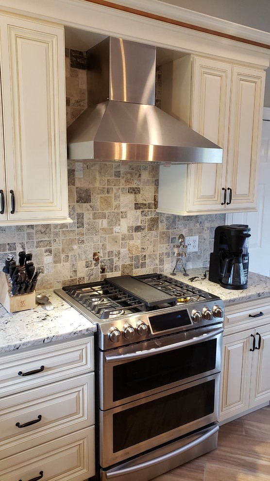 Inspiration for a transitional kitchen remodel in Providence