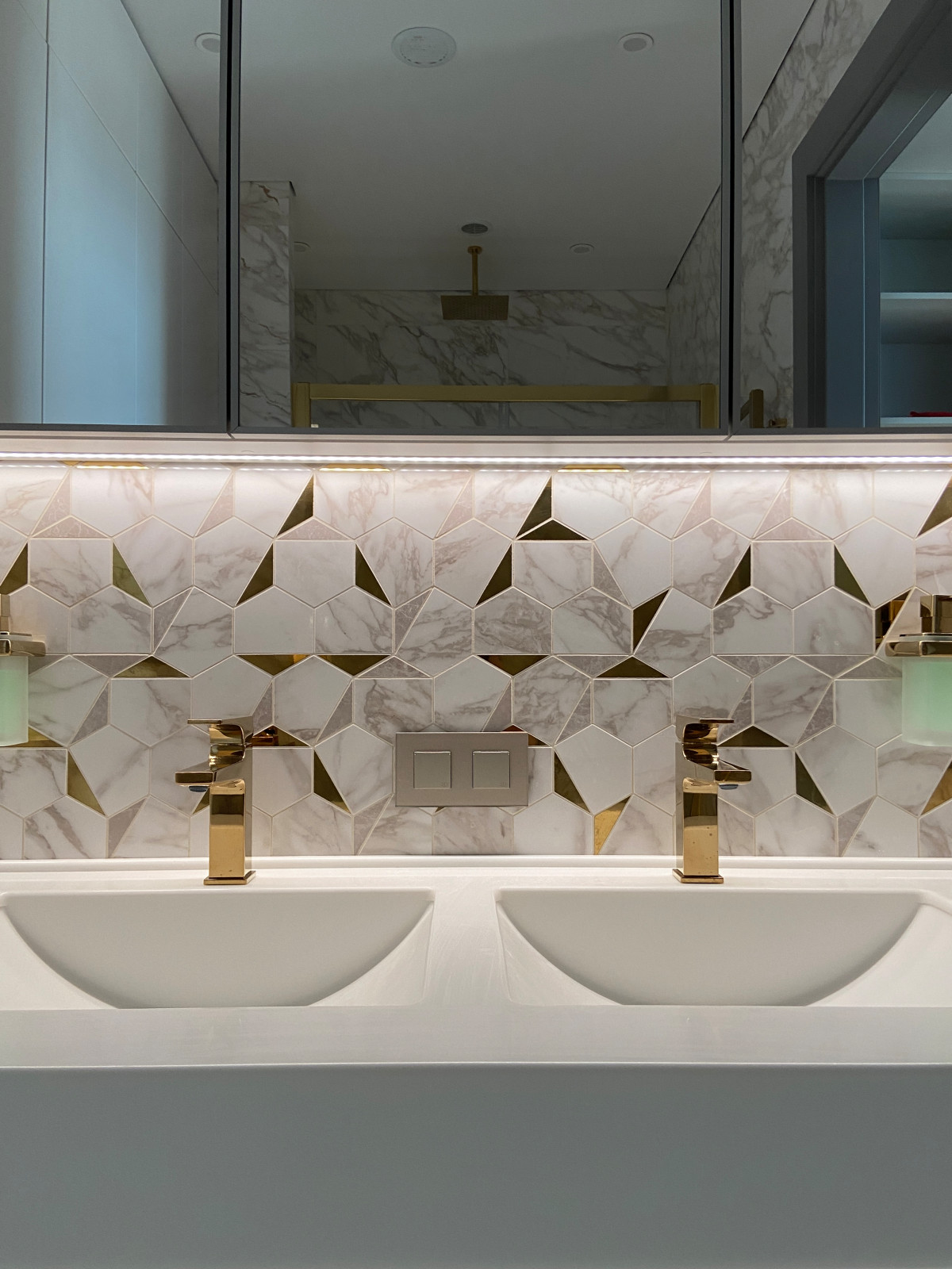 SOARING HOUSE Проект двухкомнатной квартиры