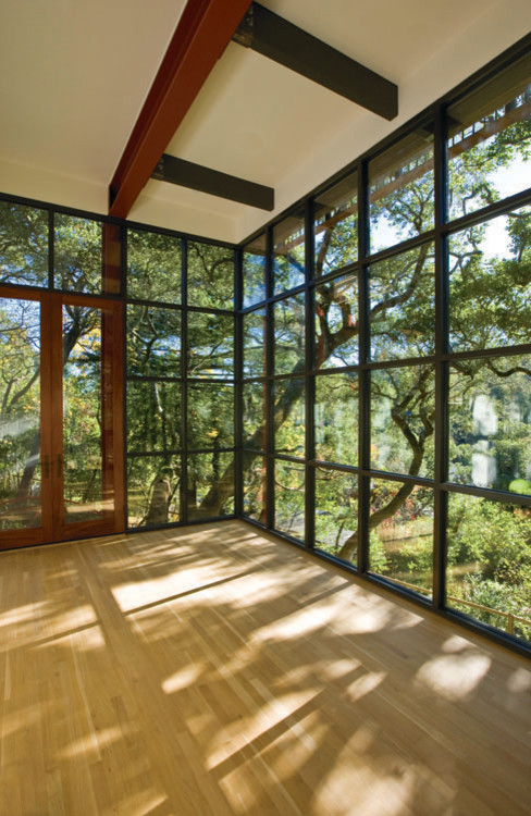 Example of a minimalist home design design in San Francisco