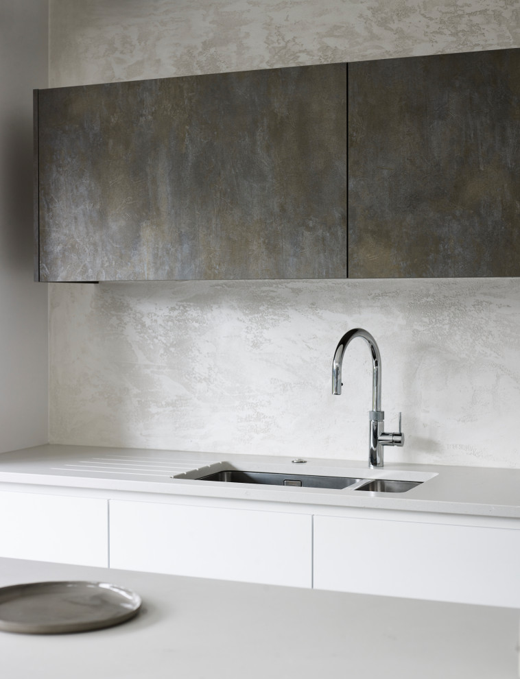 Contemporary kitchen in London.