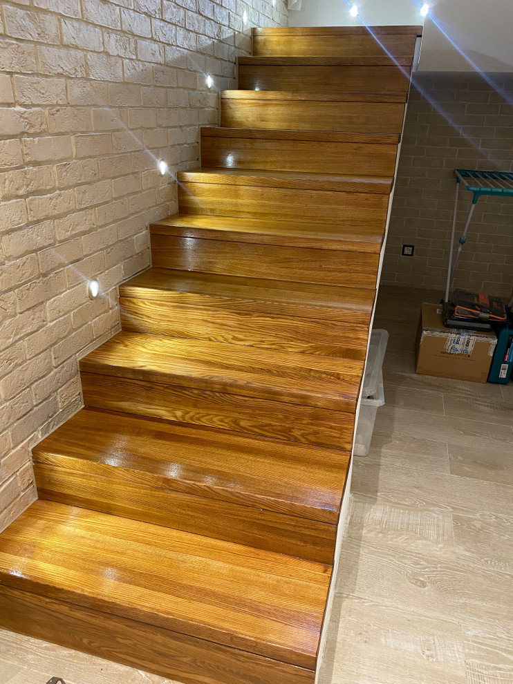 Лестница из массива