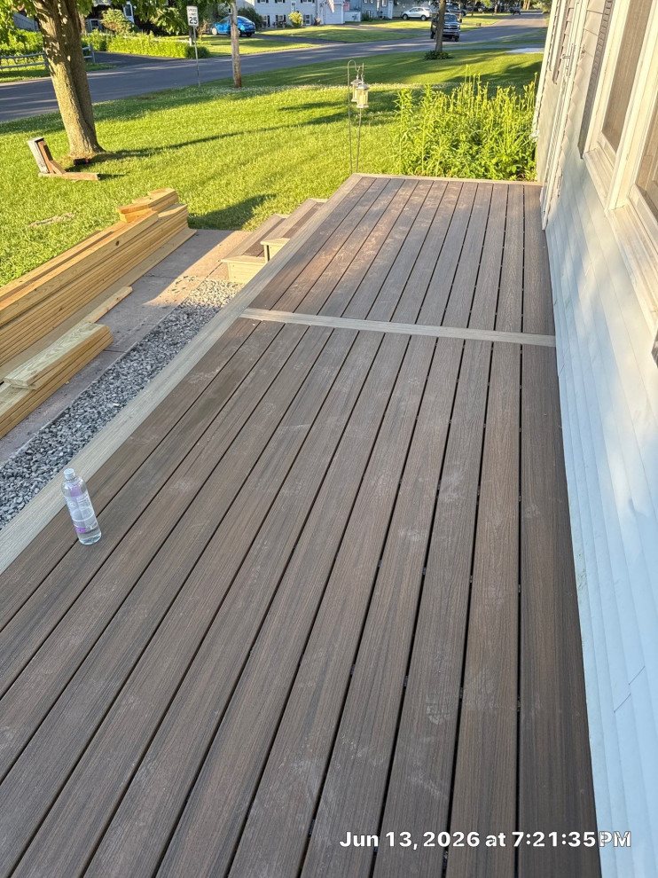 Two Tone Trex Deck