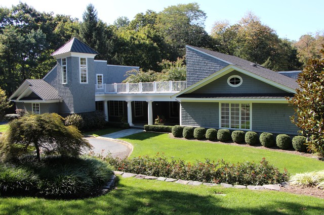 Rustic Rumson Home Midcentury Exterior New York By Evenflow Interiors