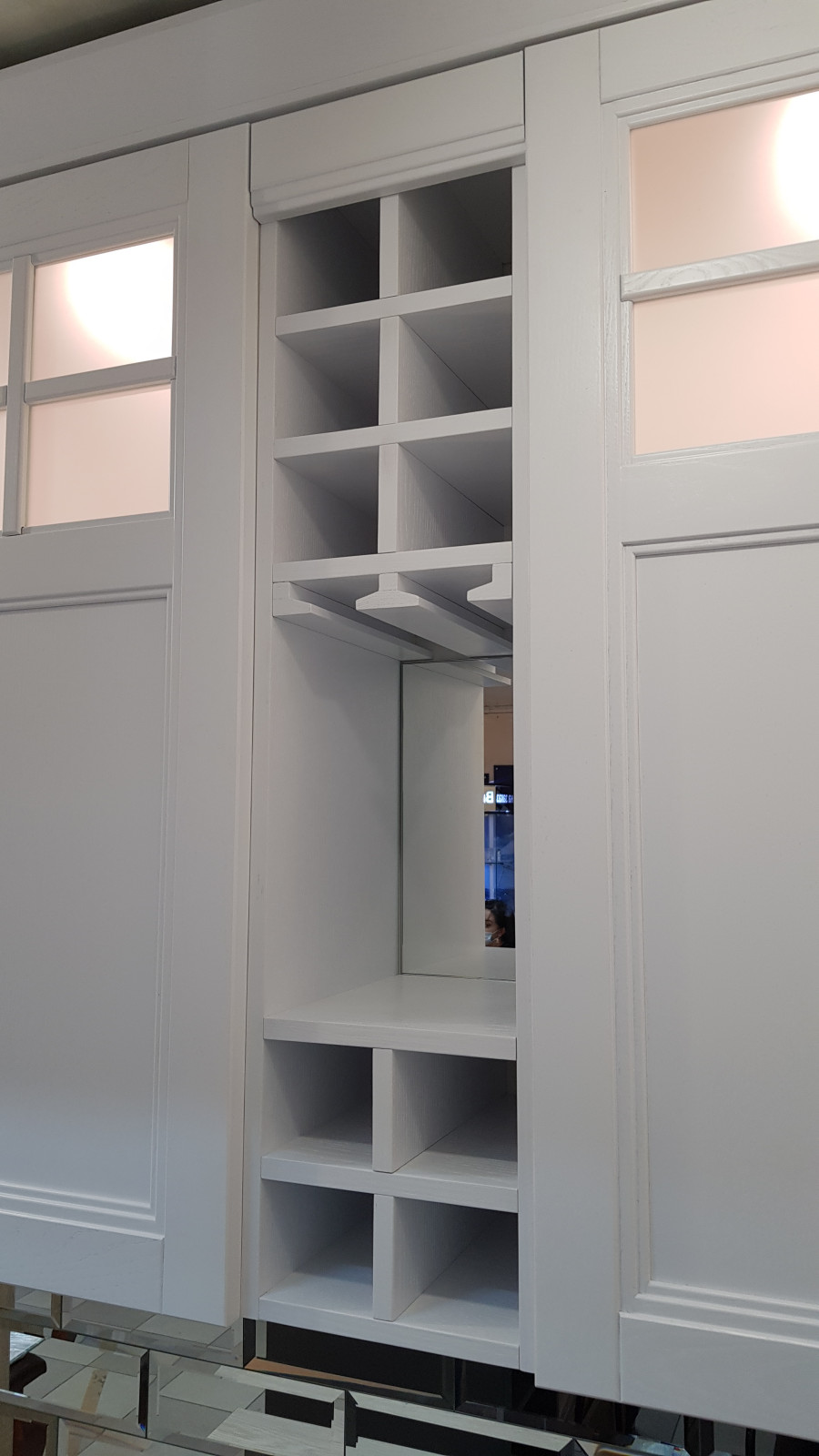 Кухни массив