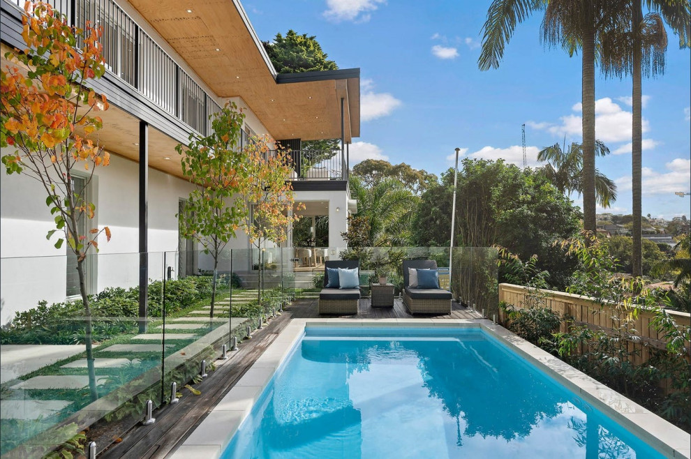 This is an example of a large contemporary pool in Sydney.