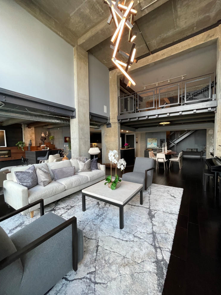 Organic Contemporary in an Industrial Setting