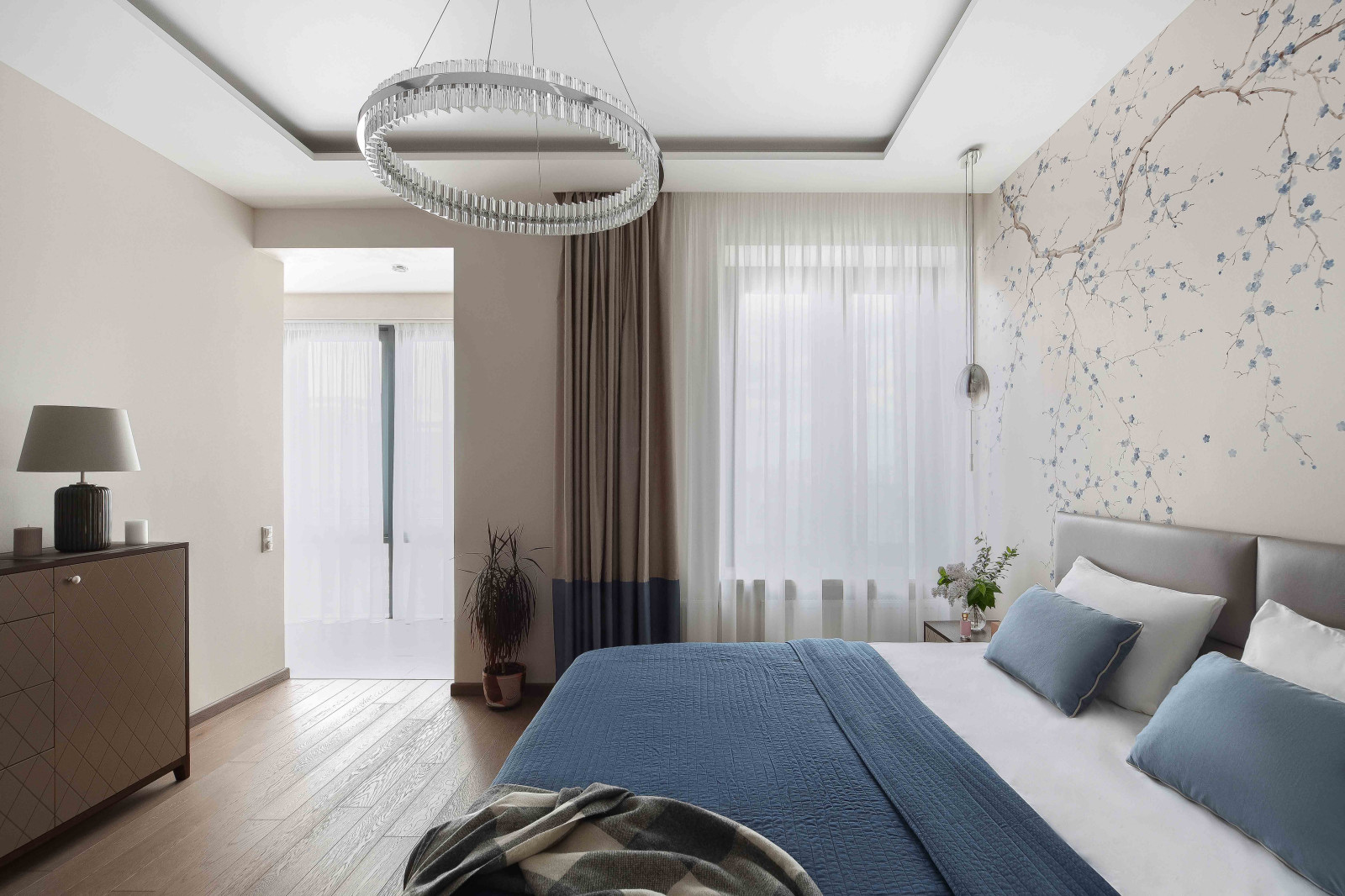 Дизайн и ремонт квартиры на улице Эльдара Рязанова — Девичья квартира