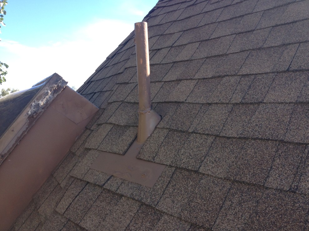 Minimalist home design photo in Phoenix