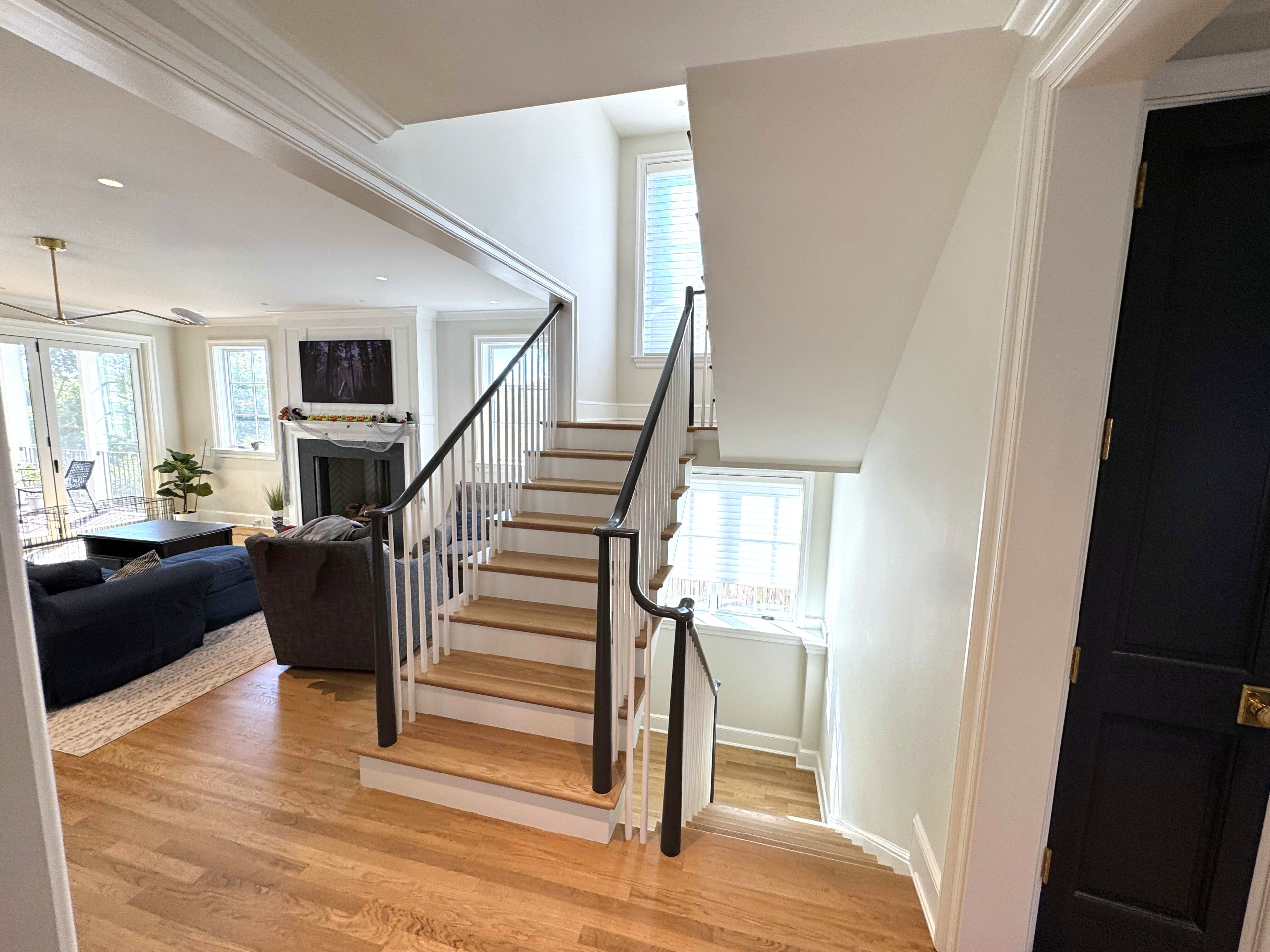 142_Airy Staircase with Over the Post Balustrade, Arlington, VA